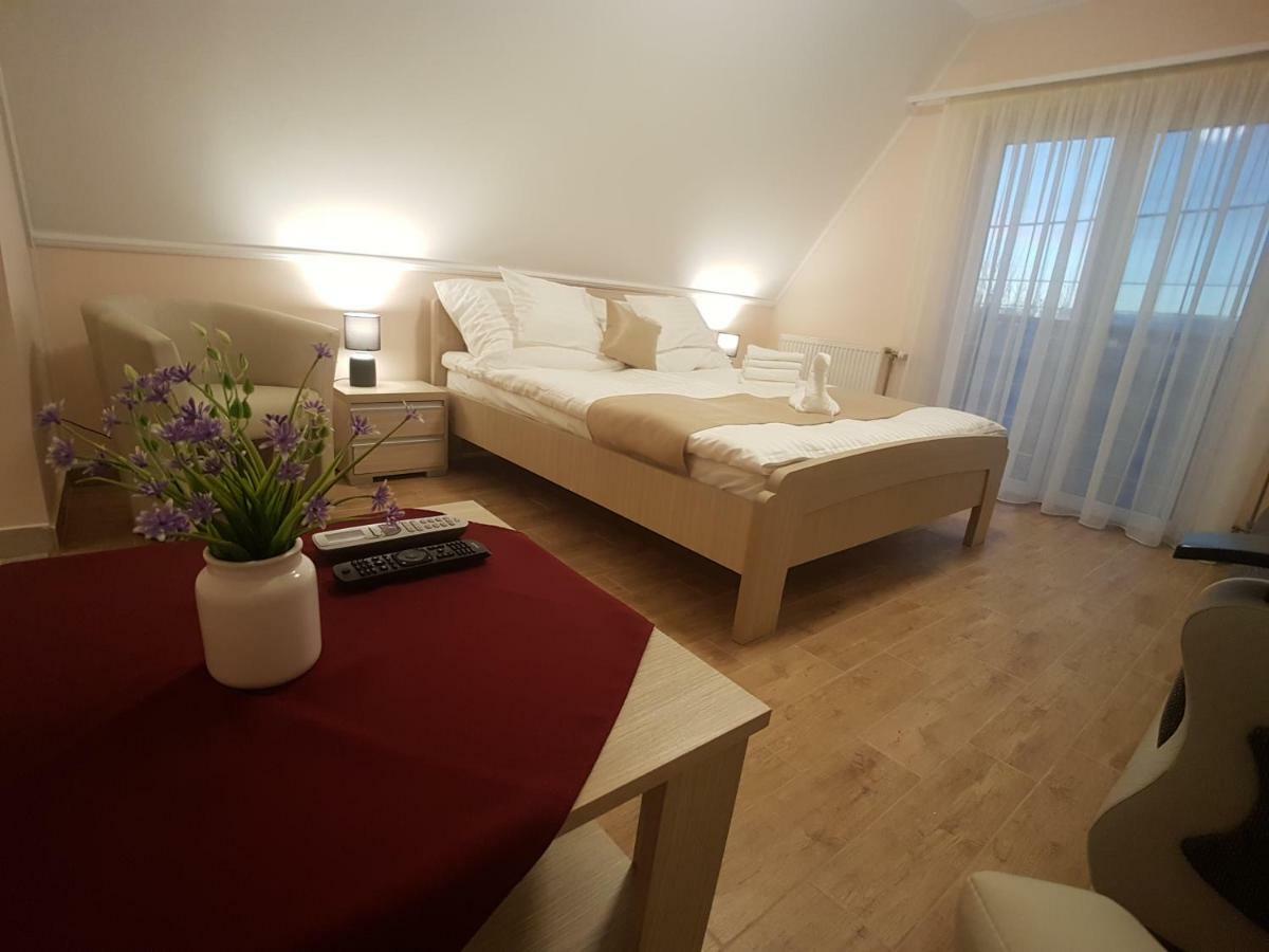 Villa Bellanova Hajdúszoboszló Eksteriør billede